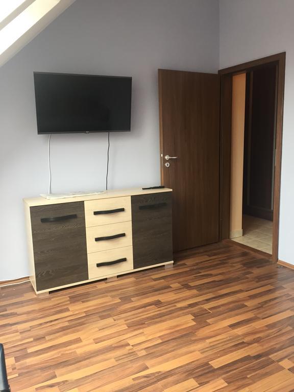 Palank Apartman Mosonmagyaróvár Esterno foto