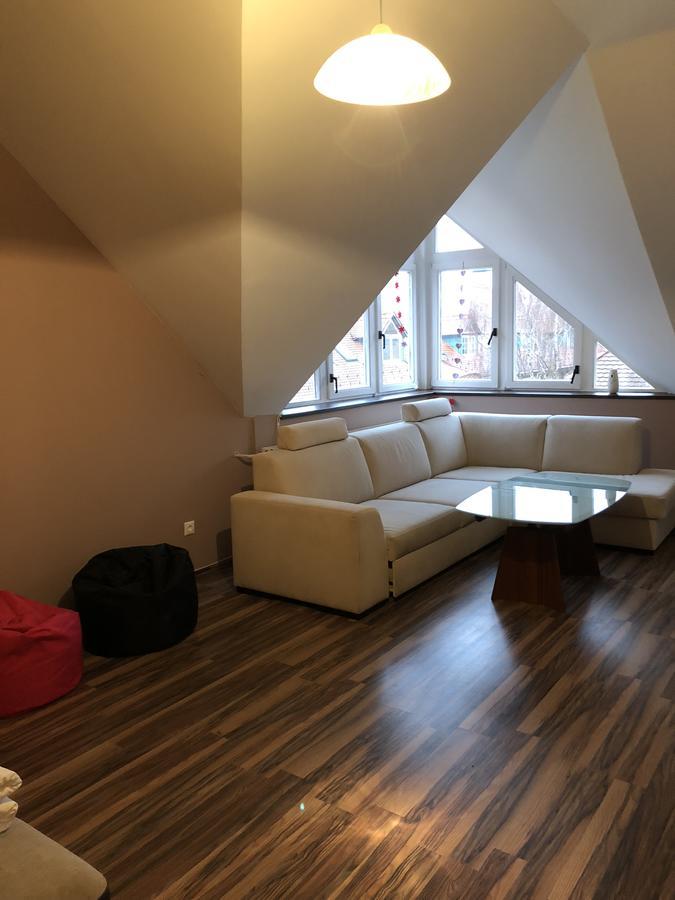 Palank Apartman Mosonmagyaróvár Esterno foto